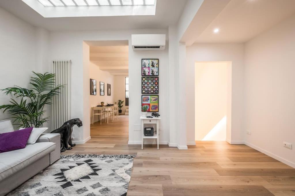 Apartment Ab - Via Arienti 15